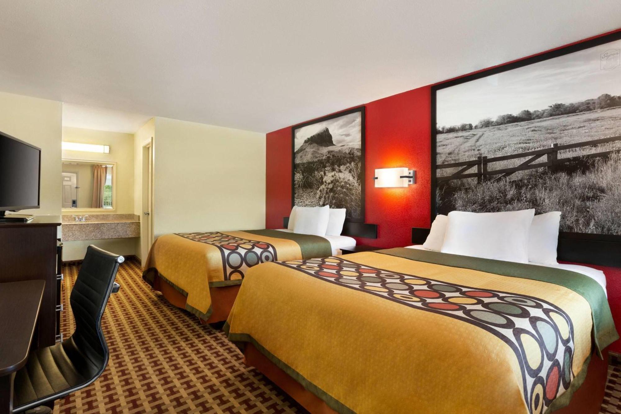 Super 8 By Wyndham Corsicana Exteriér fotografie