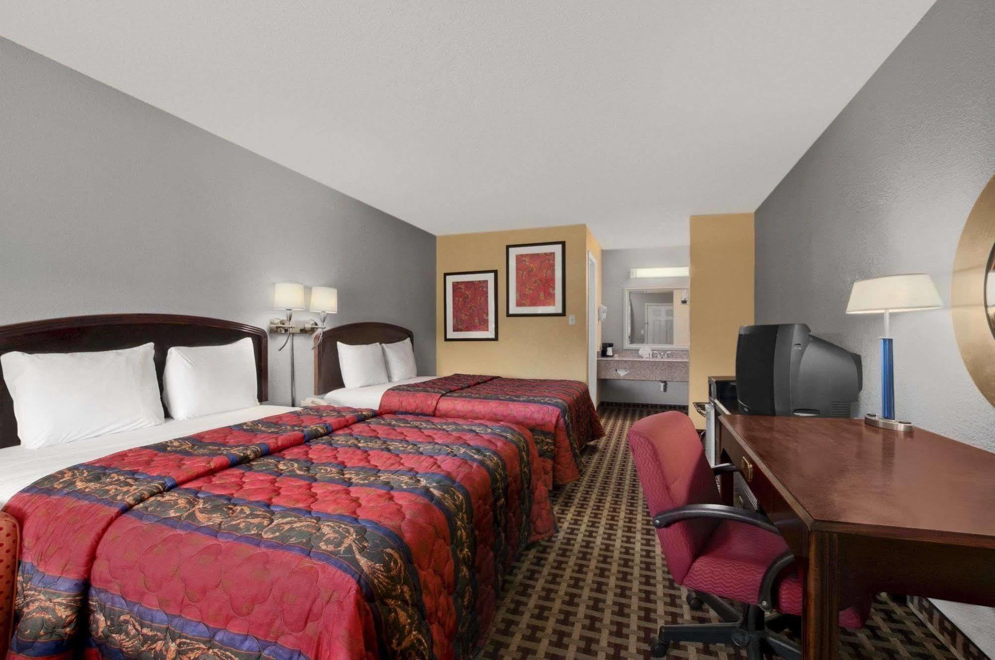 Super 8 By Wyndham Corsicana Exteriér fotografie